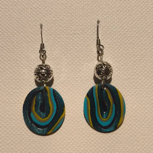 [766] Boucles d'oreilles en pâte Fimo Marbré avec Breloque